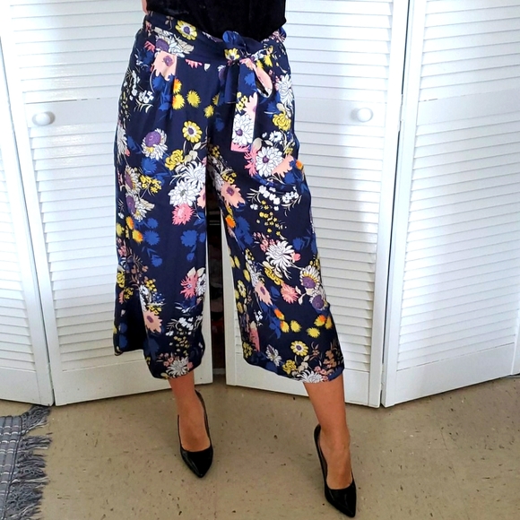 Zara Pants - Zara flower pants
